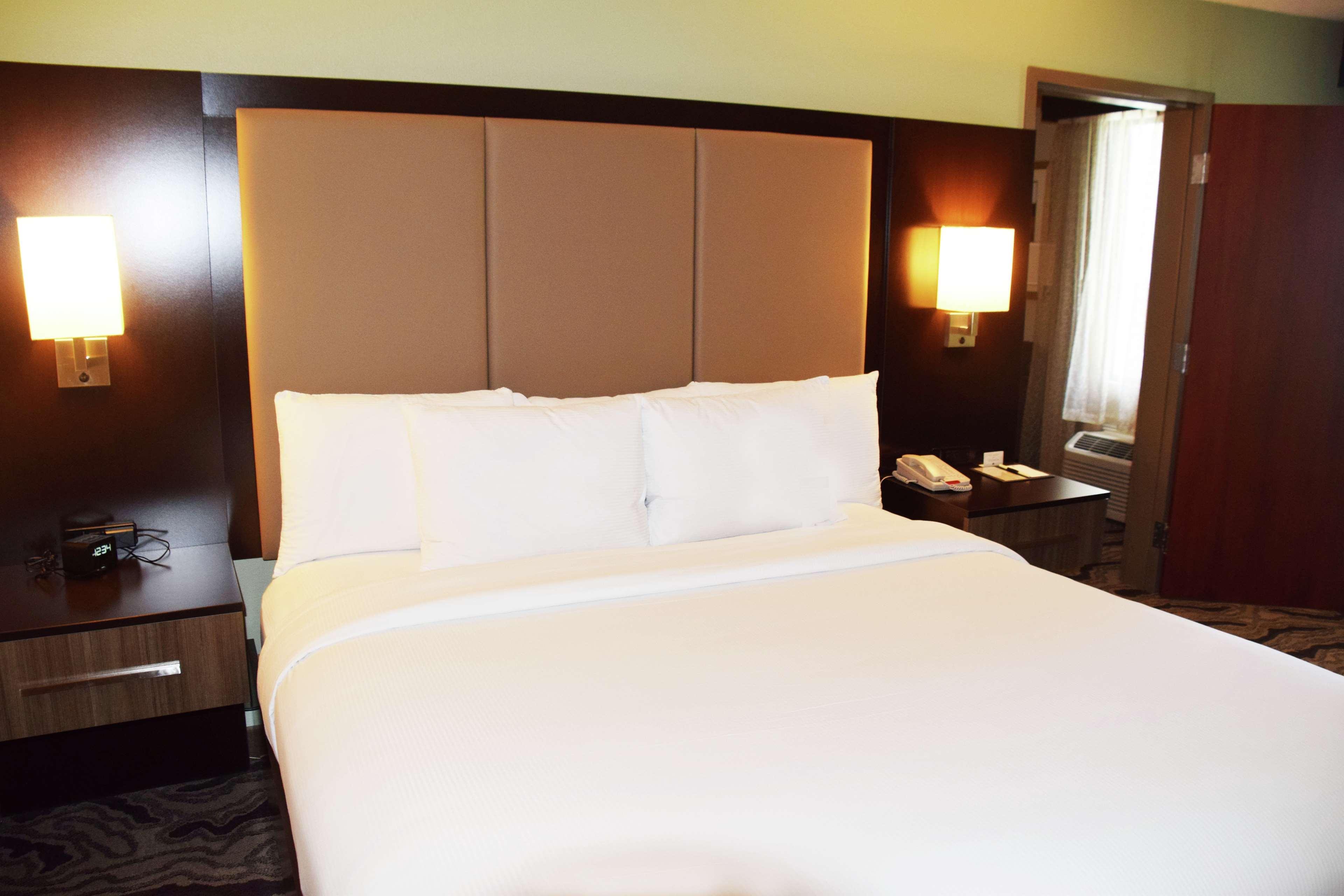 Doubletree By Hilton Montgomery Downtown Kültér fotó