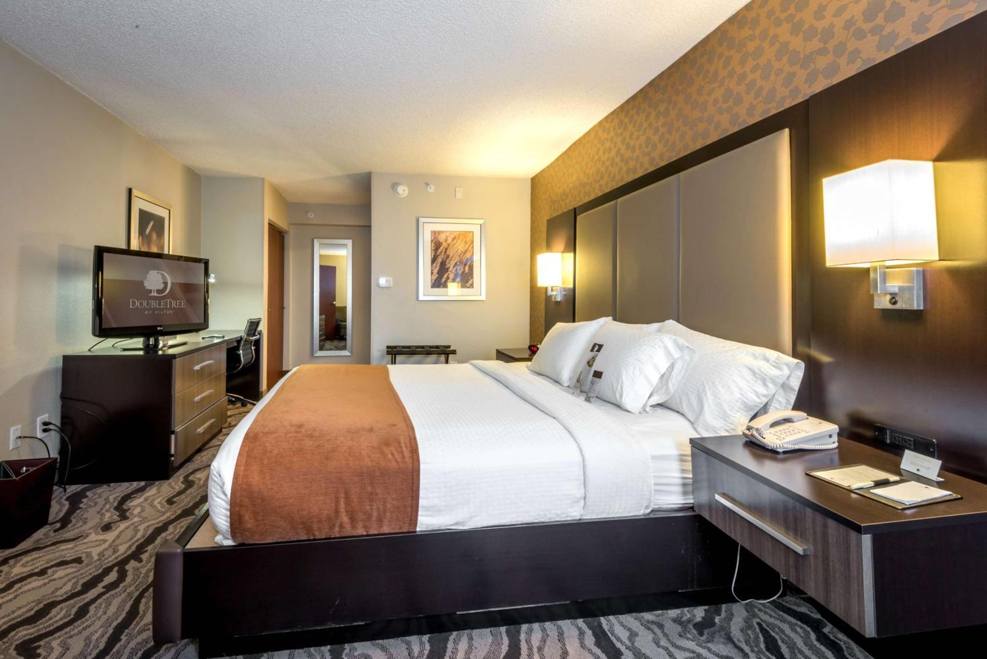 Doubletree By Hilton Montgomery Downtown Kültér fotó